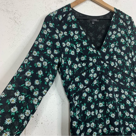 Intermix Long Midi Silk Deep VNeck Floral Dress Size 6 - Picture 6 of 15